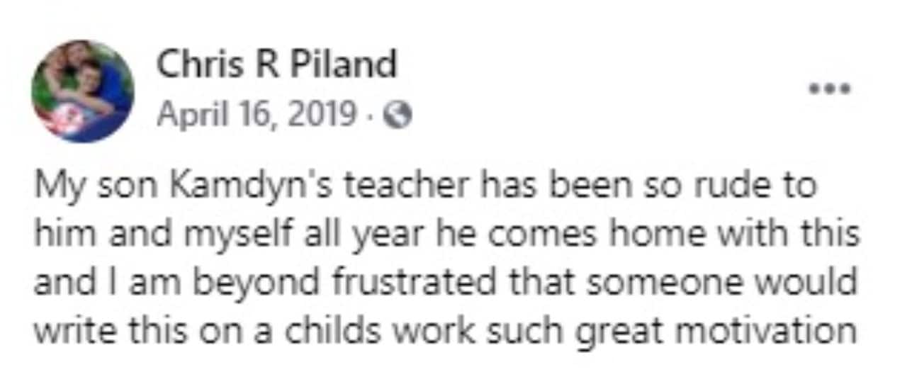 Papa enojado maestra llamo patetico hijo