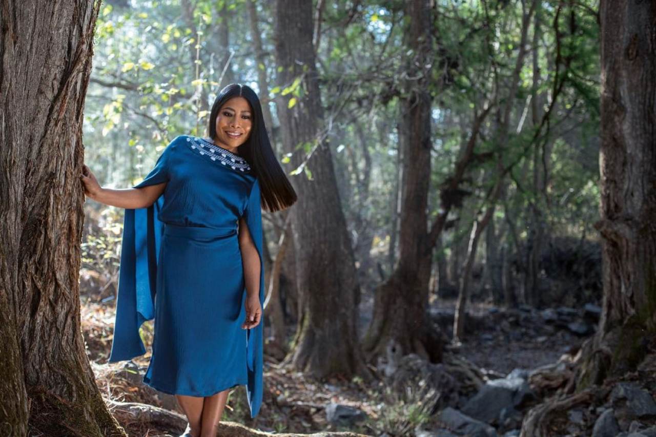 Yalitza Aparicio en sesion de fotos