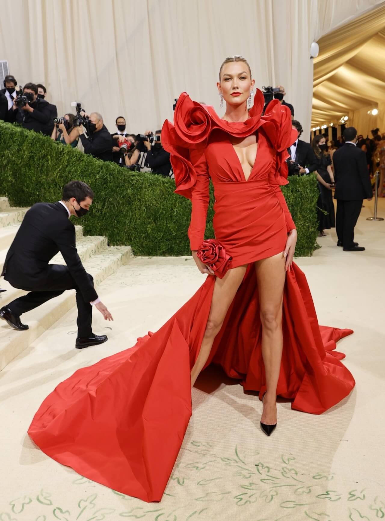 Karlie Kloss MET GALA 2021