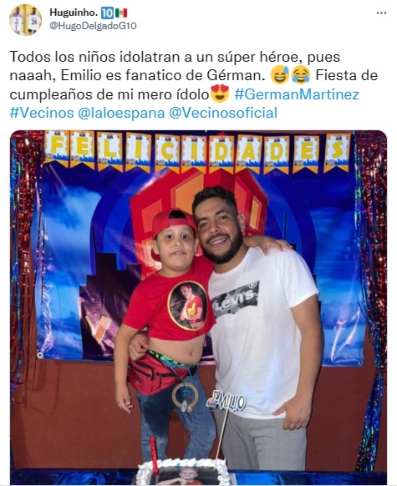 Emilio nino hace fiesta Vecinos German