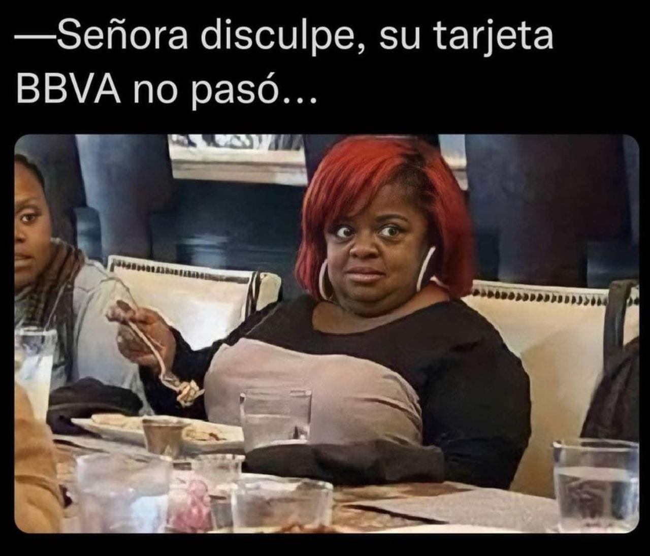 meme senora no paso su tarjeta