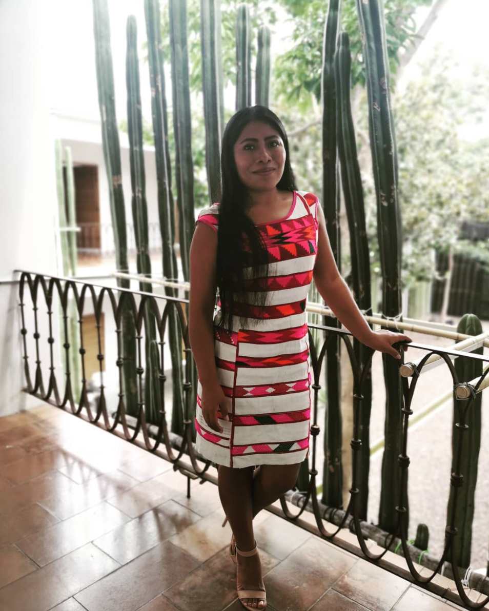 Looks mexicanos inspirados en Yalitza Aparicio