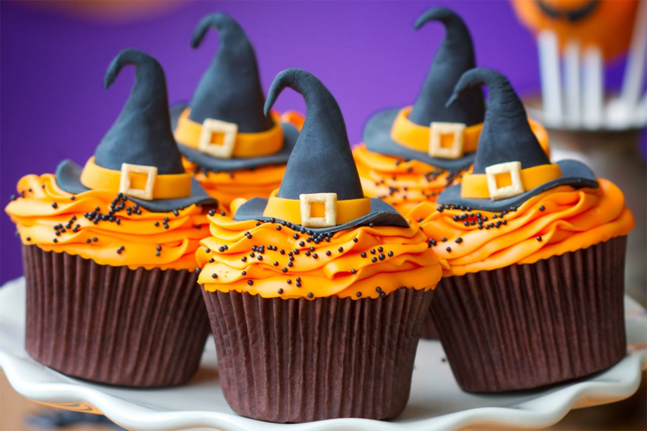 cupcakes halloween meme