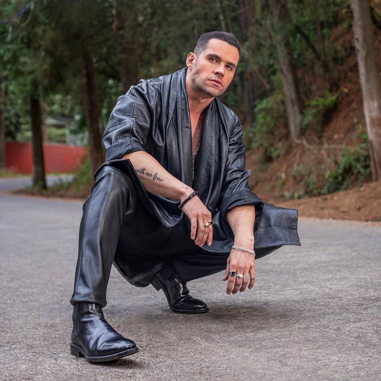 Eleazar Gomez trabajo no le dan