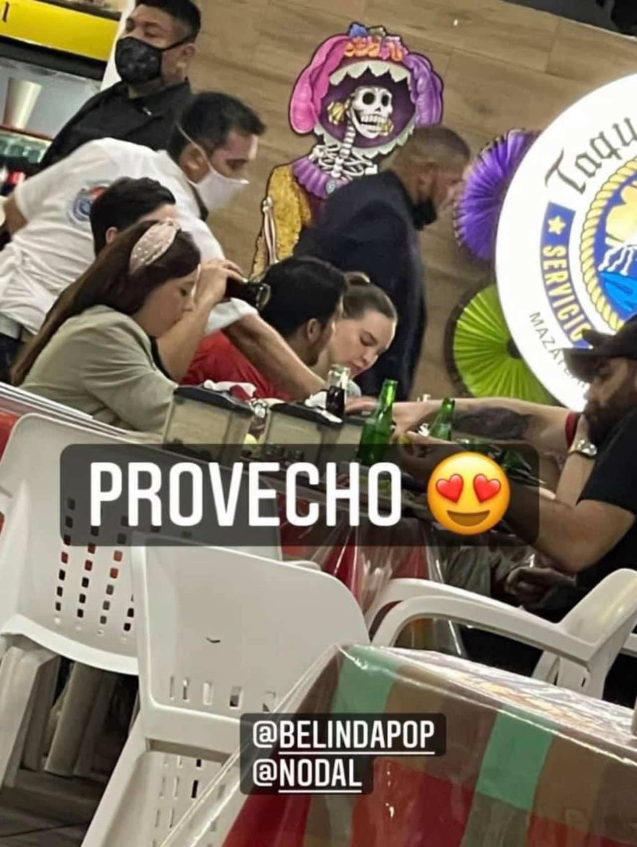 Belinda Christian Nodal tacos Mazatlán