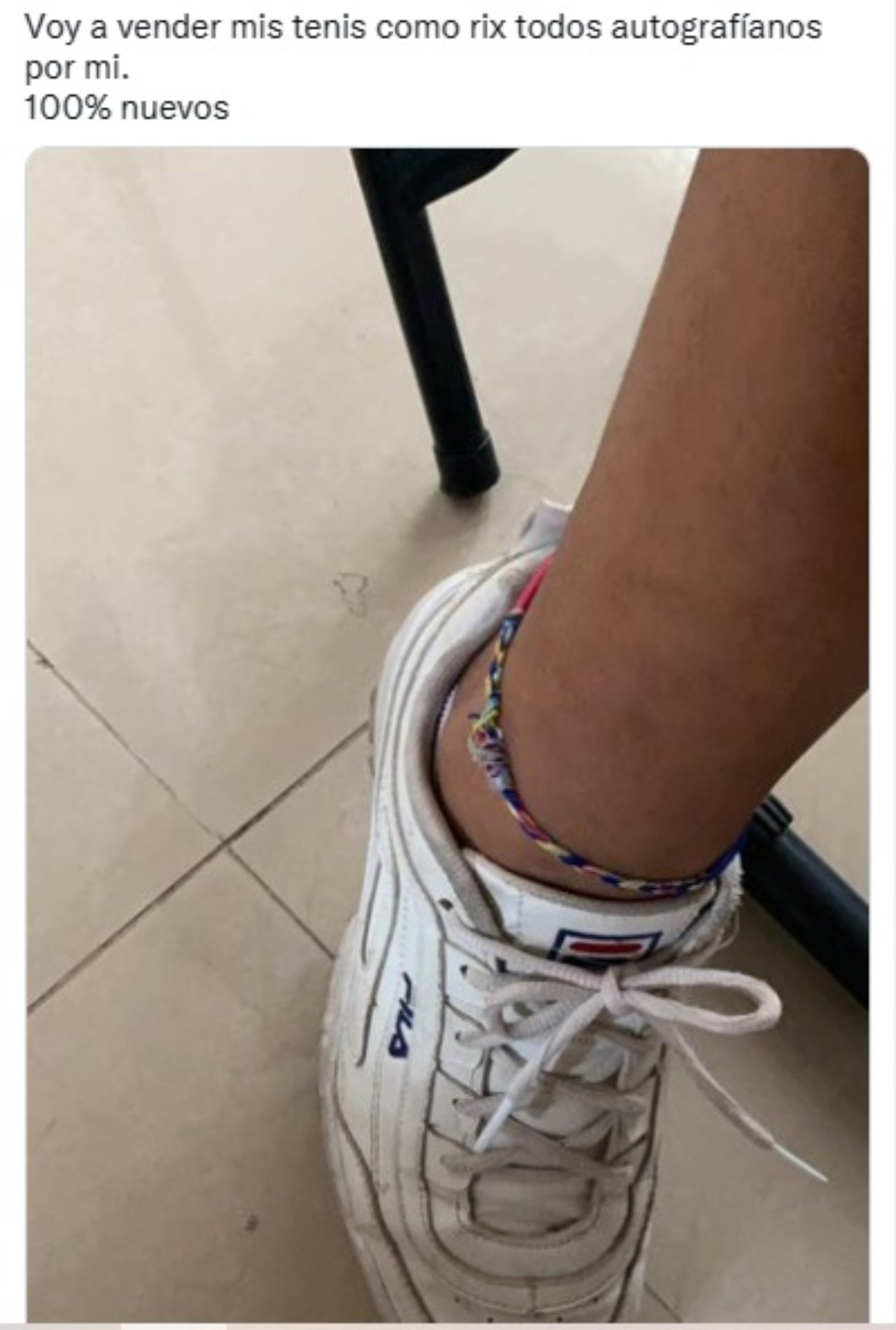 Youtuber Rix vende tenis usados autografo
