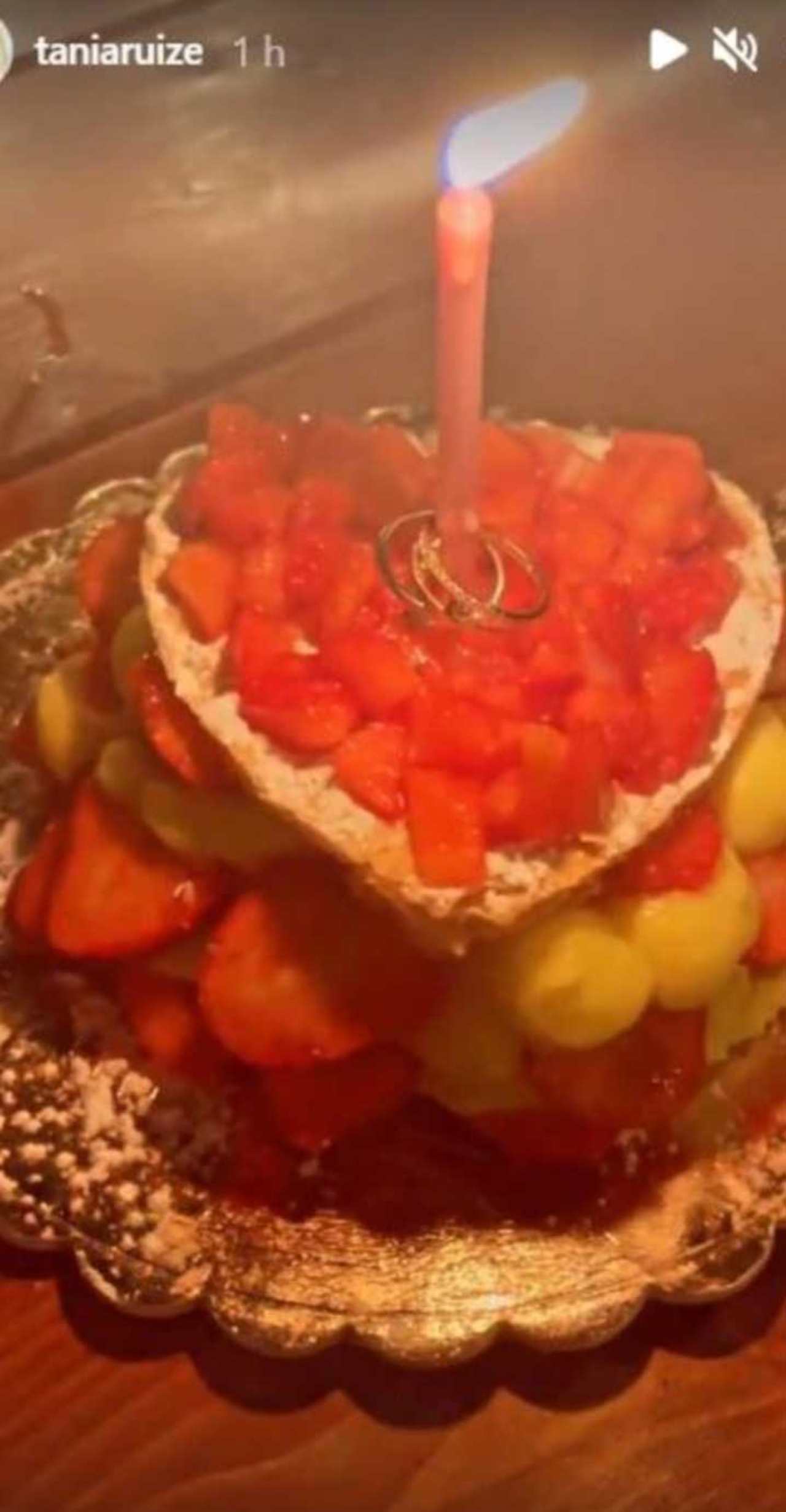 Tania Ruiz comparte anillos de bodas