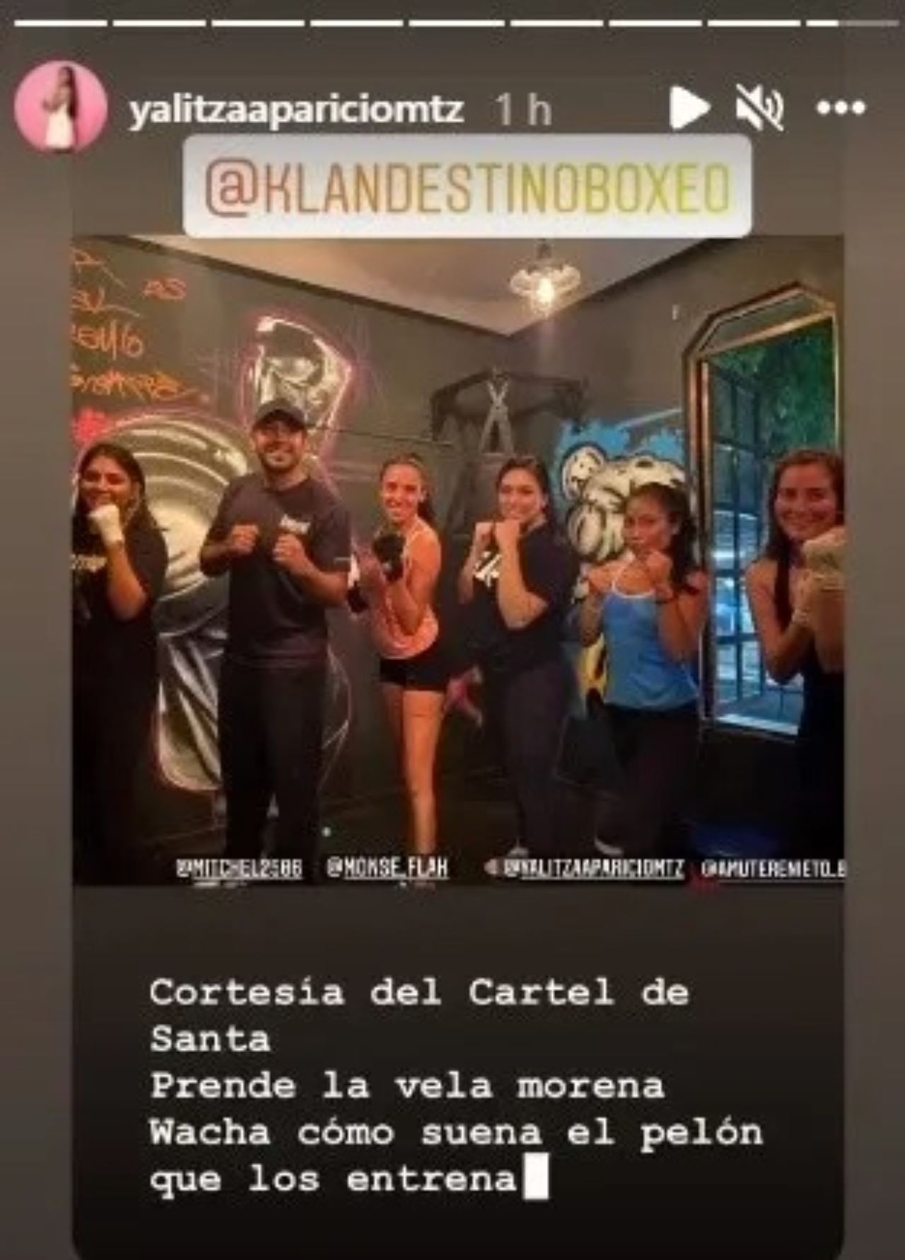 Yalitza Aparicio en clases box cinturita