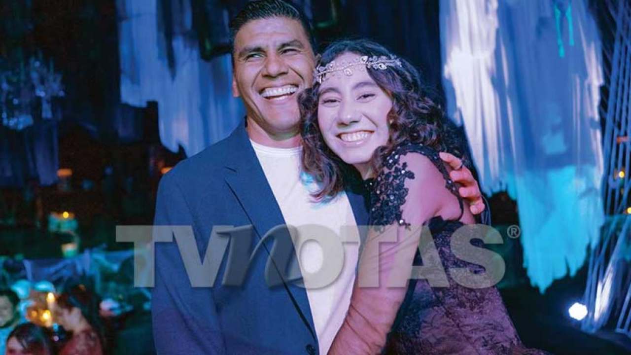 Carlos Salcido hija XV años