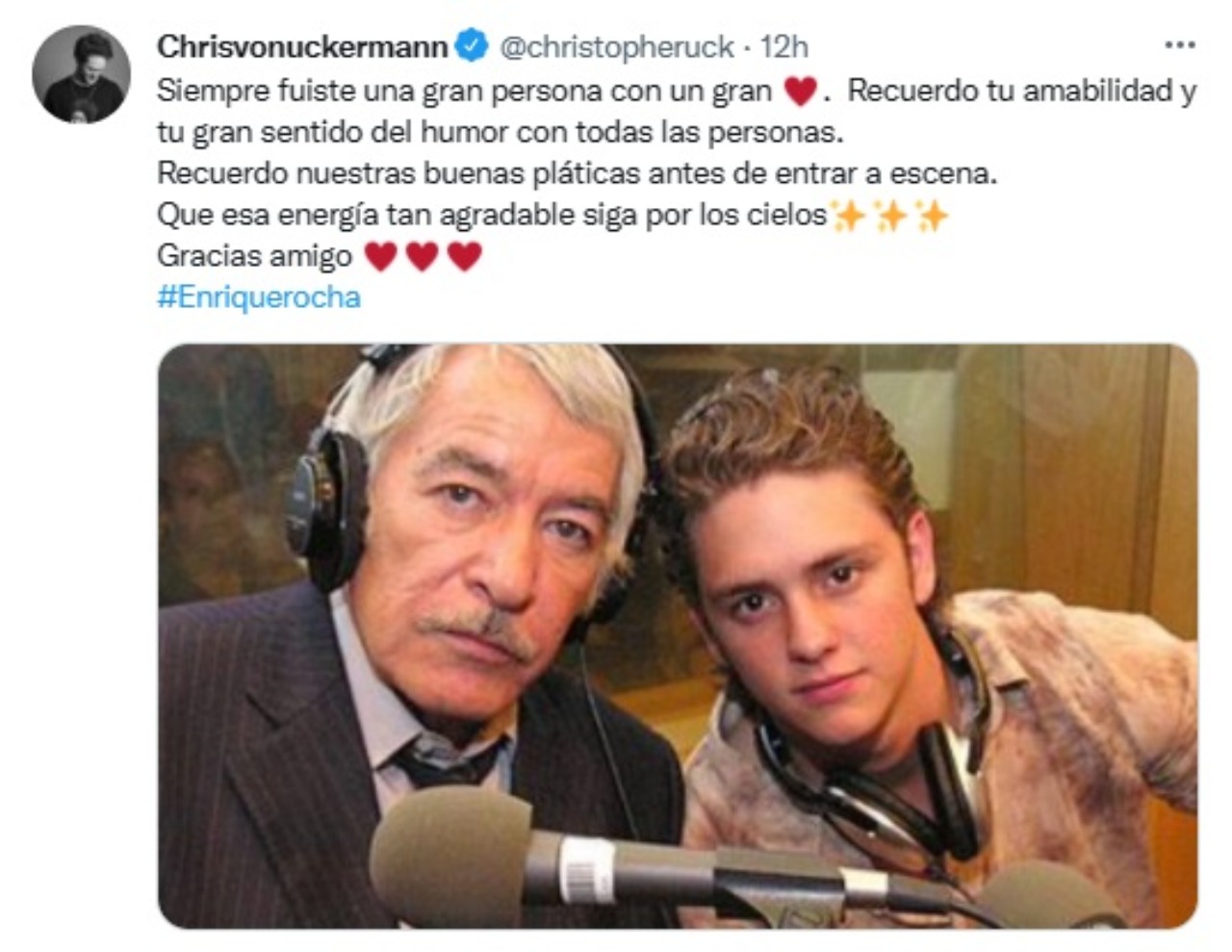 Christopher Uckermann se despide Enrique Rocha