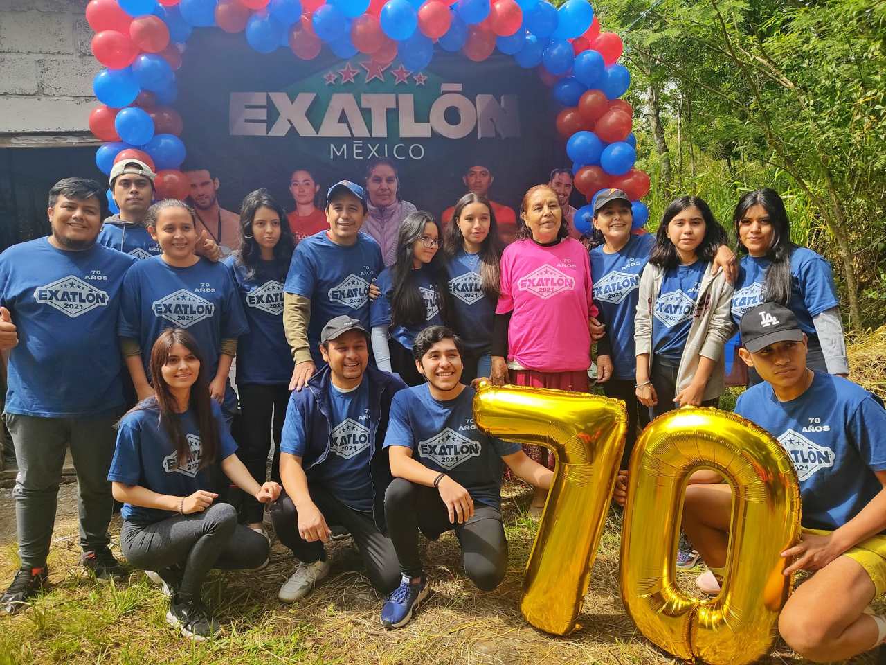Fiesta tematica de Exatlon para abuelita