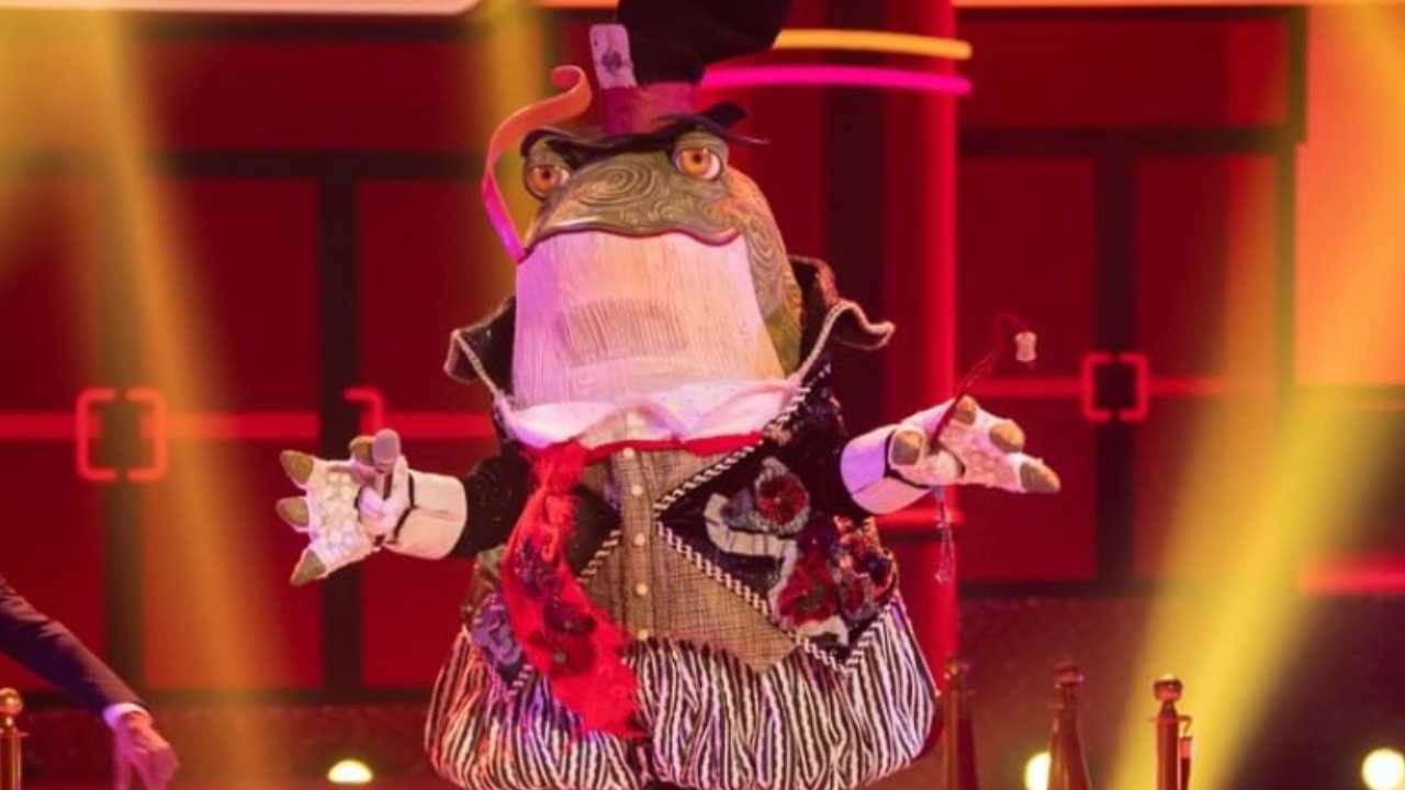 Sapo sale en el capítulo 6 de Quién es la máscara