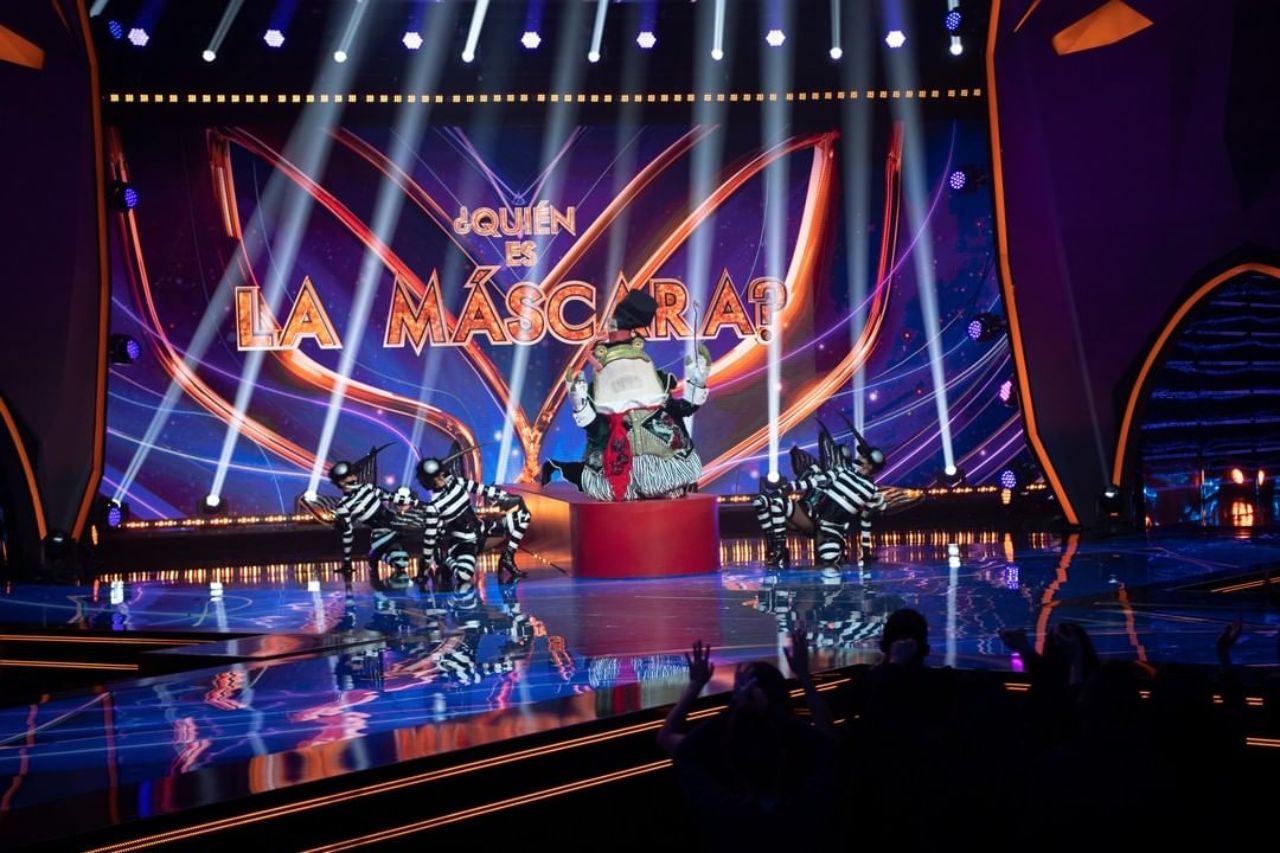 Sapo es J Balvin programa mascara
