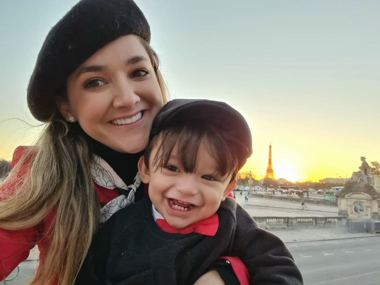 sherlyn hijo papÃ¡ mamÃ¡