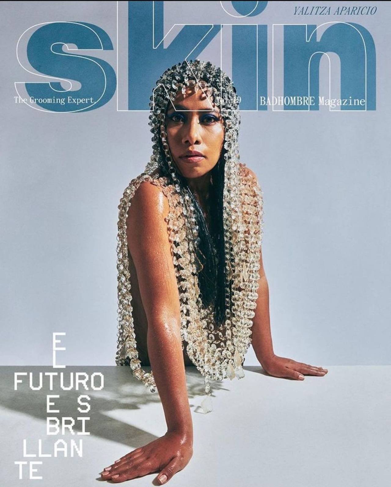 Portada Bad Hombre Yalitza Aparicio foto