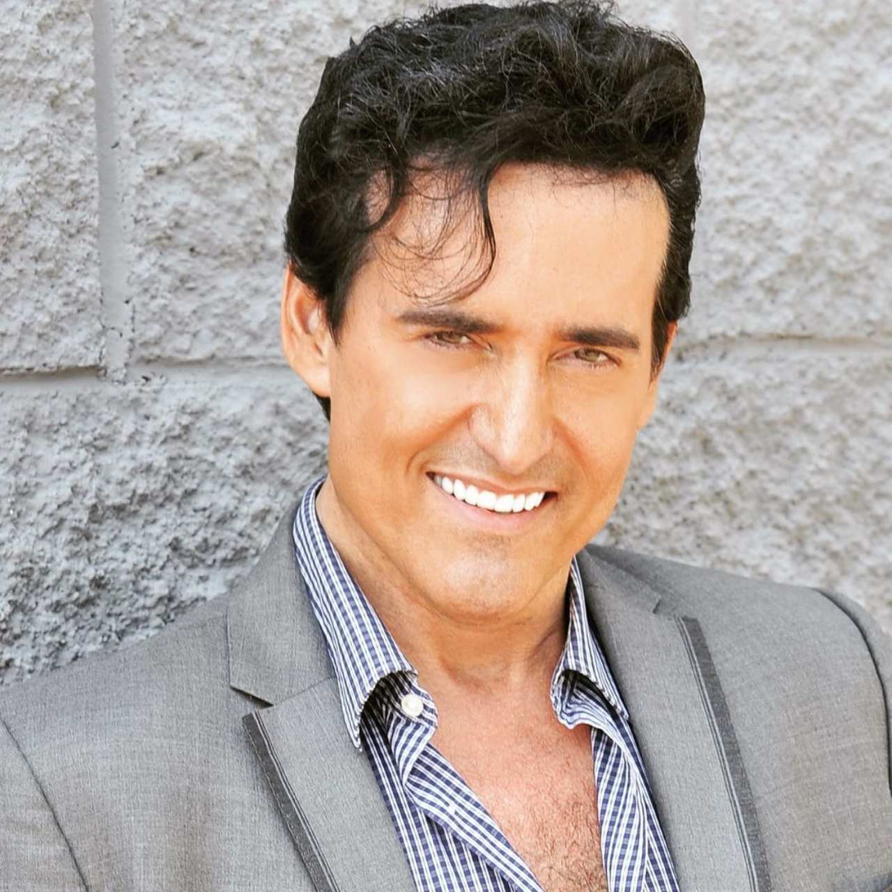 Carlos Marin