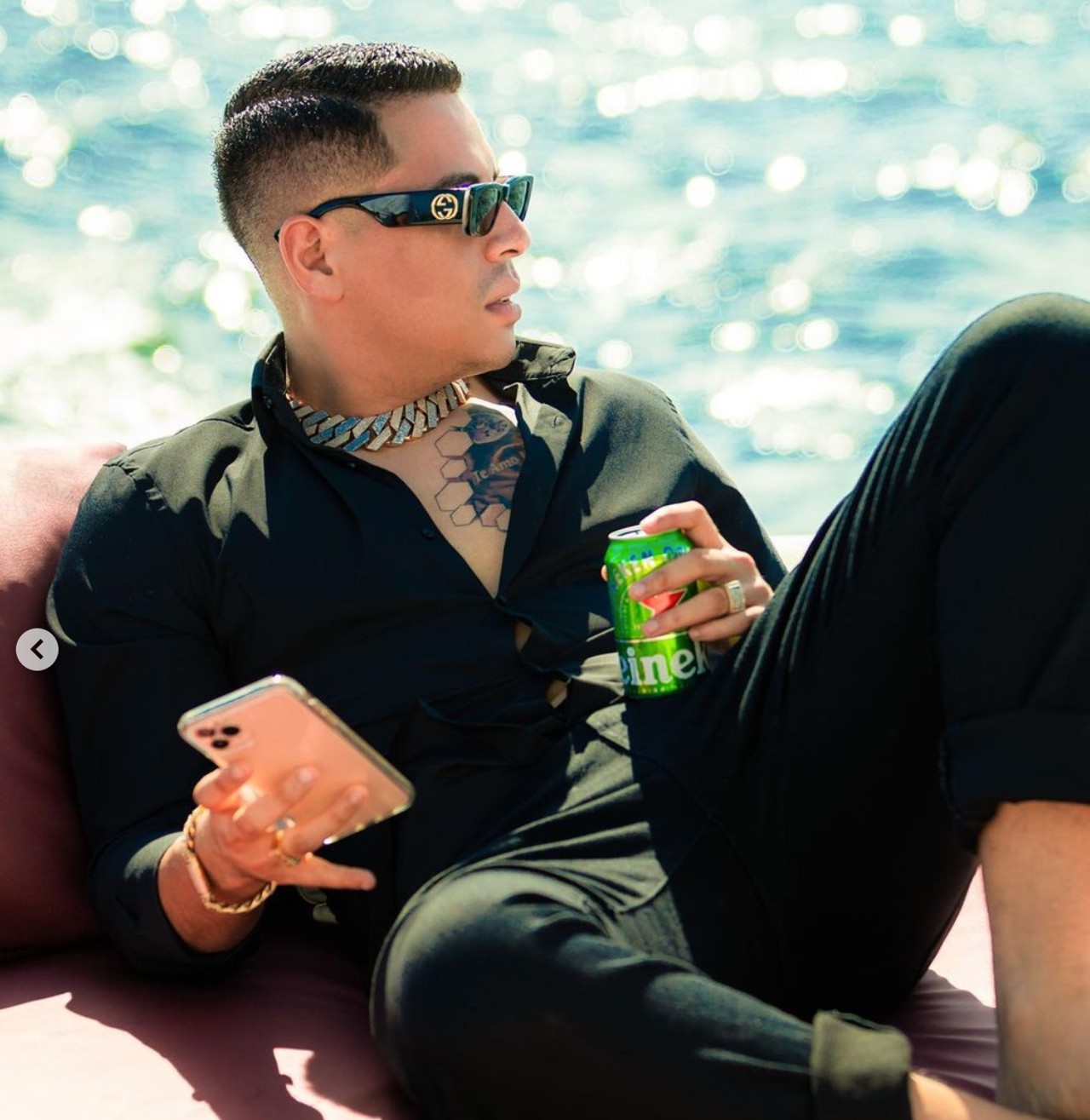 eduin caz larry hernandez vida