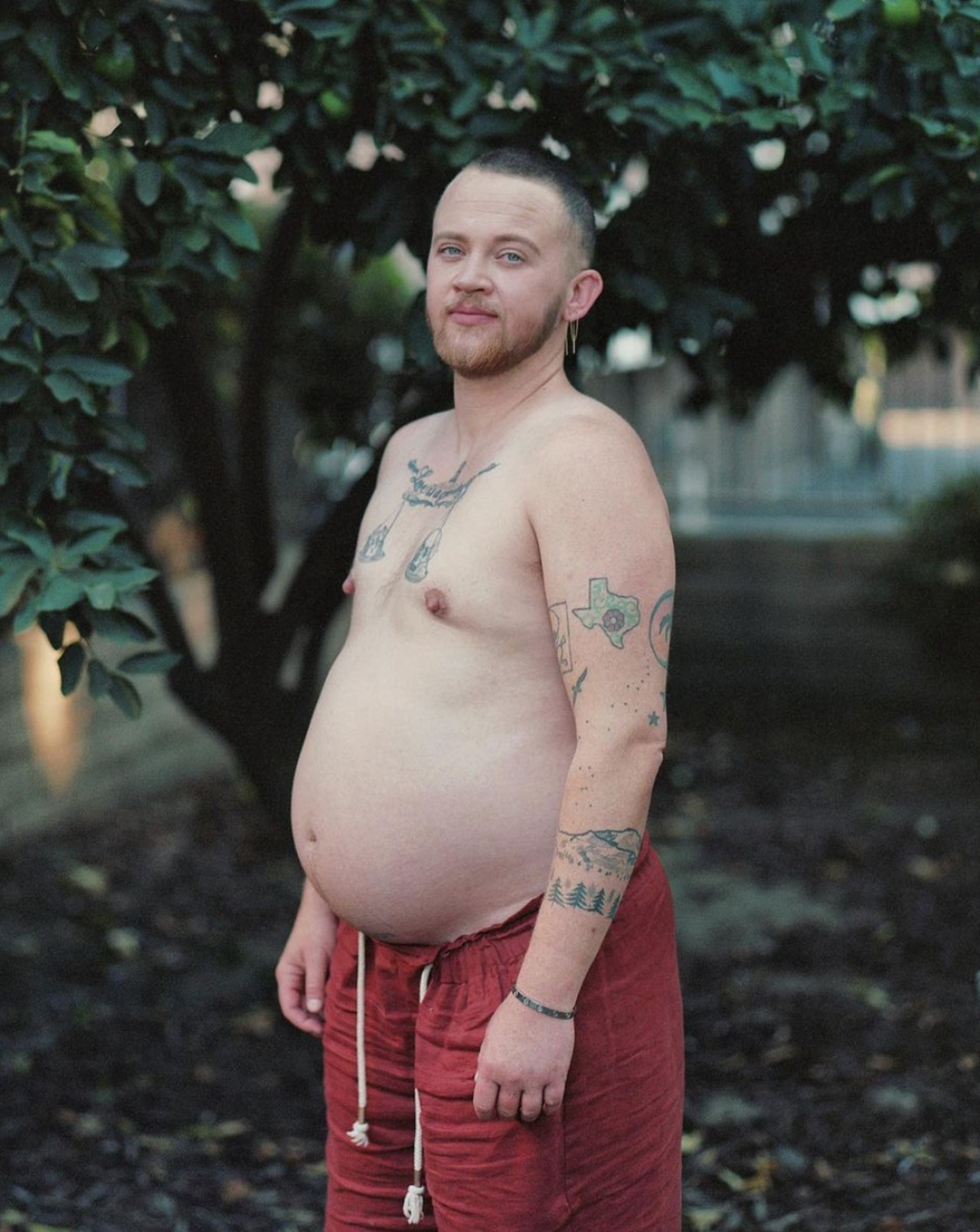 hombre trans embarazado no le gusta mamá