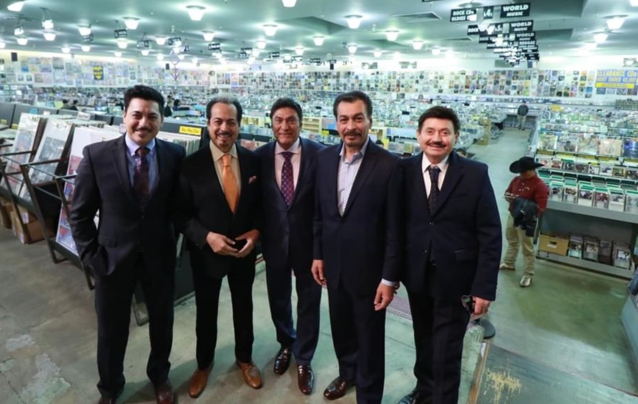 cancion lgbtt los tigres del norte