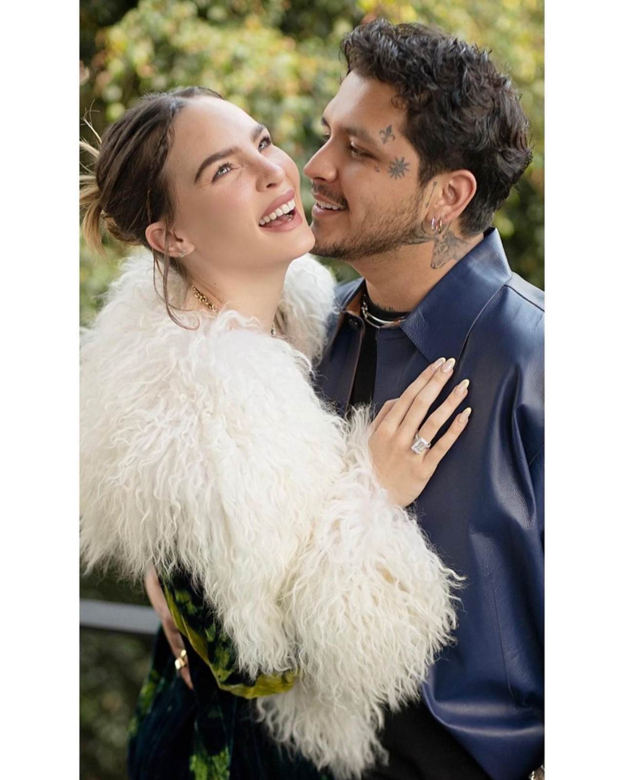 belinda y Nodal felices relacion