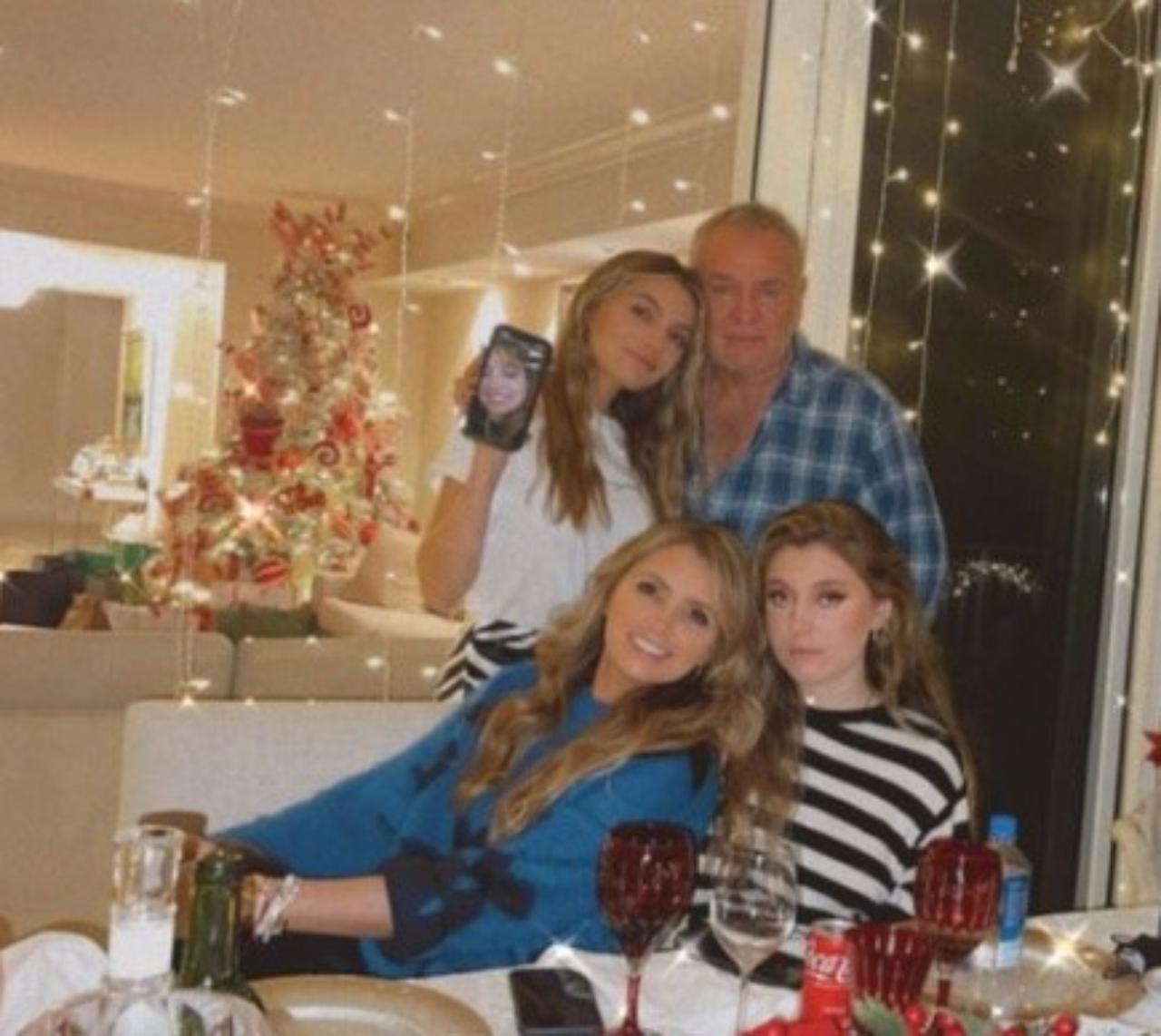 familia Angelica Rivera