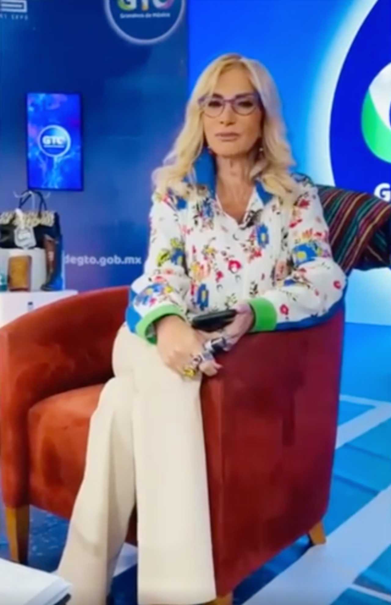 Alejandra Guzmán rechaza a Adela Micha