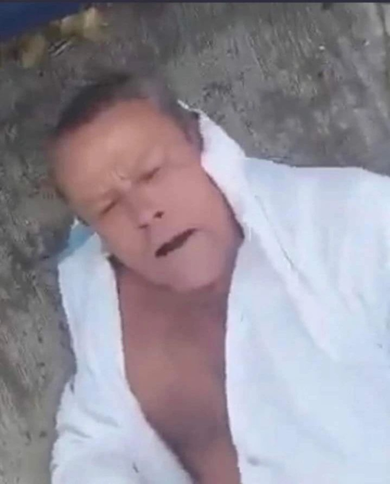 Alfredo Adame pelea calle cinta negra