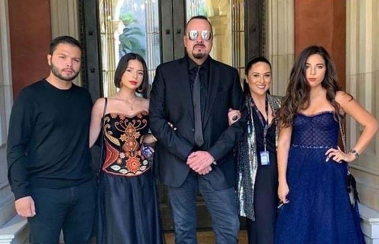 angela aguilar familia pepe aguilar
