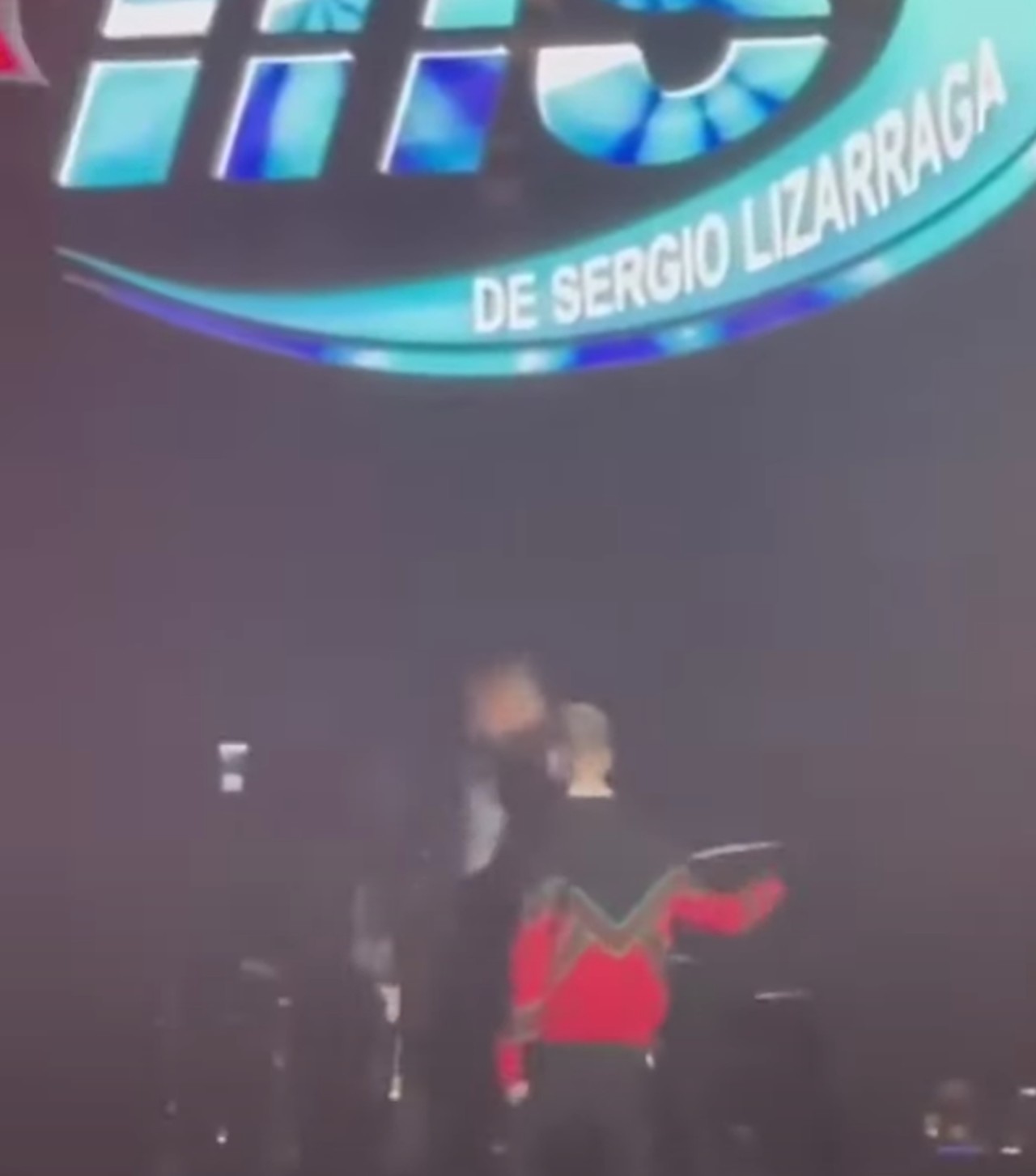 berrinche natanael cano concierto