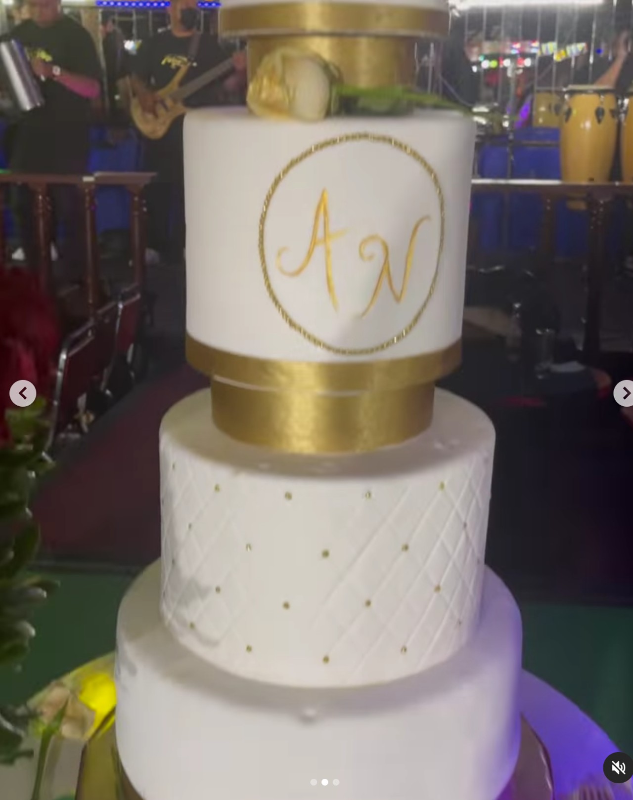 pastel regalo sugar aleida nunez