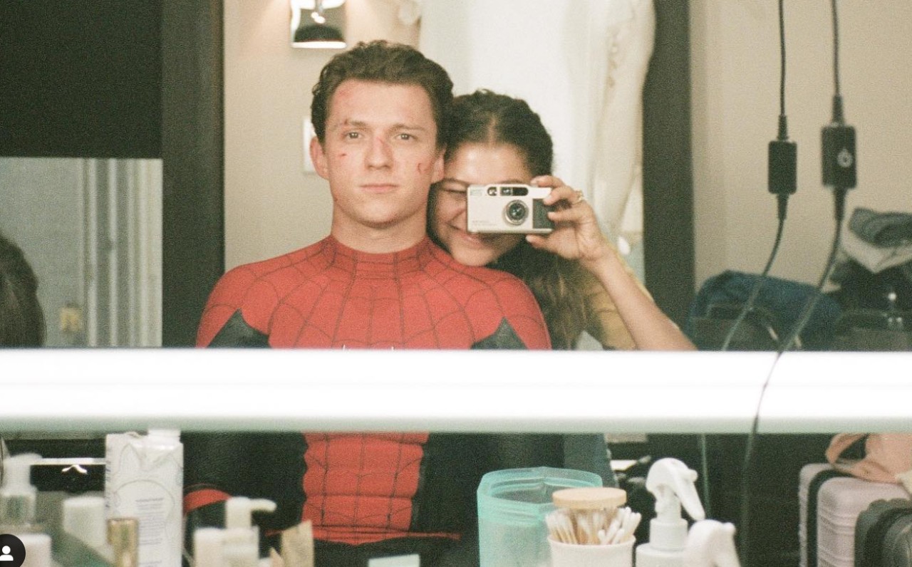 tom holland zendaya juntos casa