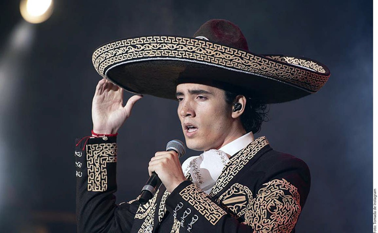 vicente fernandez hija no reconocida alex