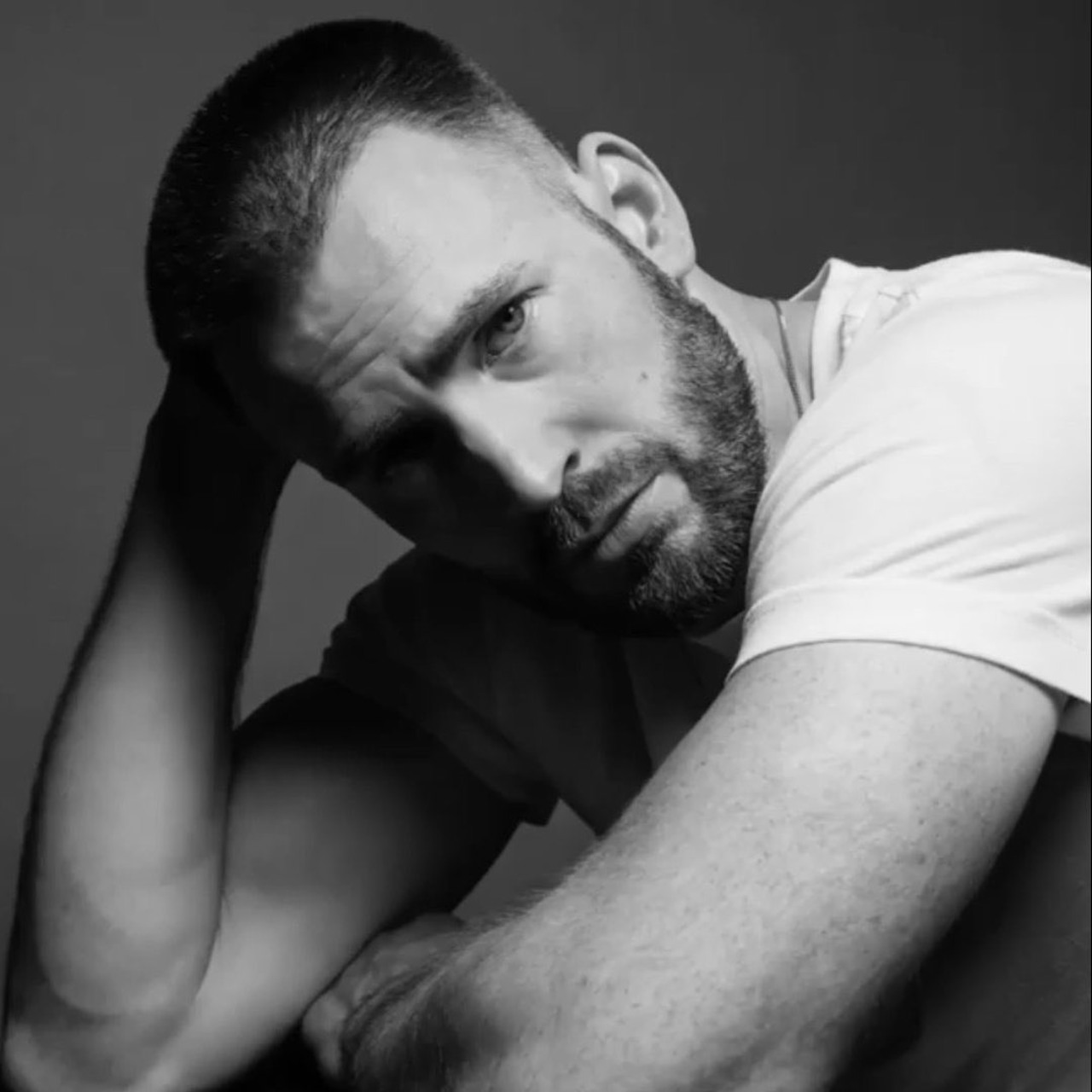 Chris Evans dice crush Camila Cabello