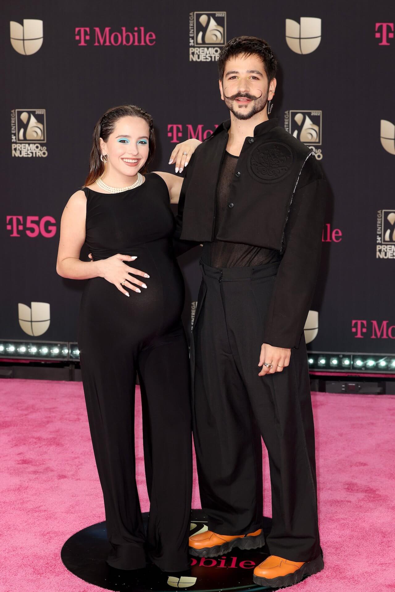Evaluna y Camilo en Premio Lo Nuestro 20202