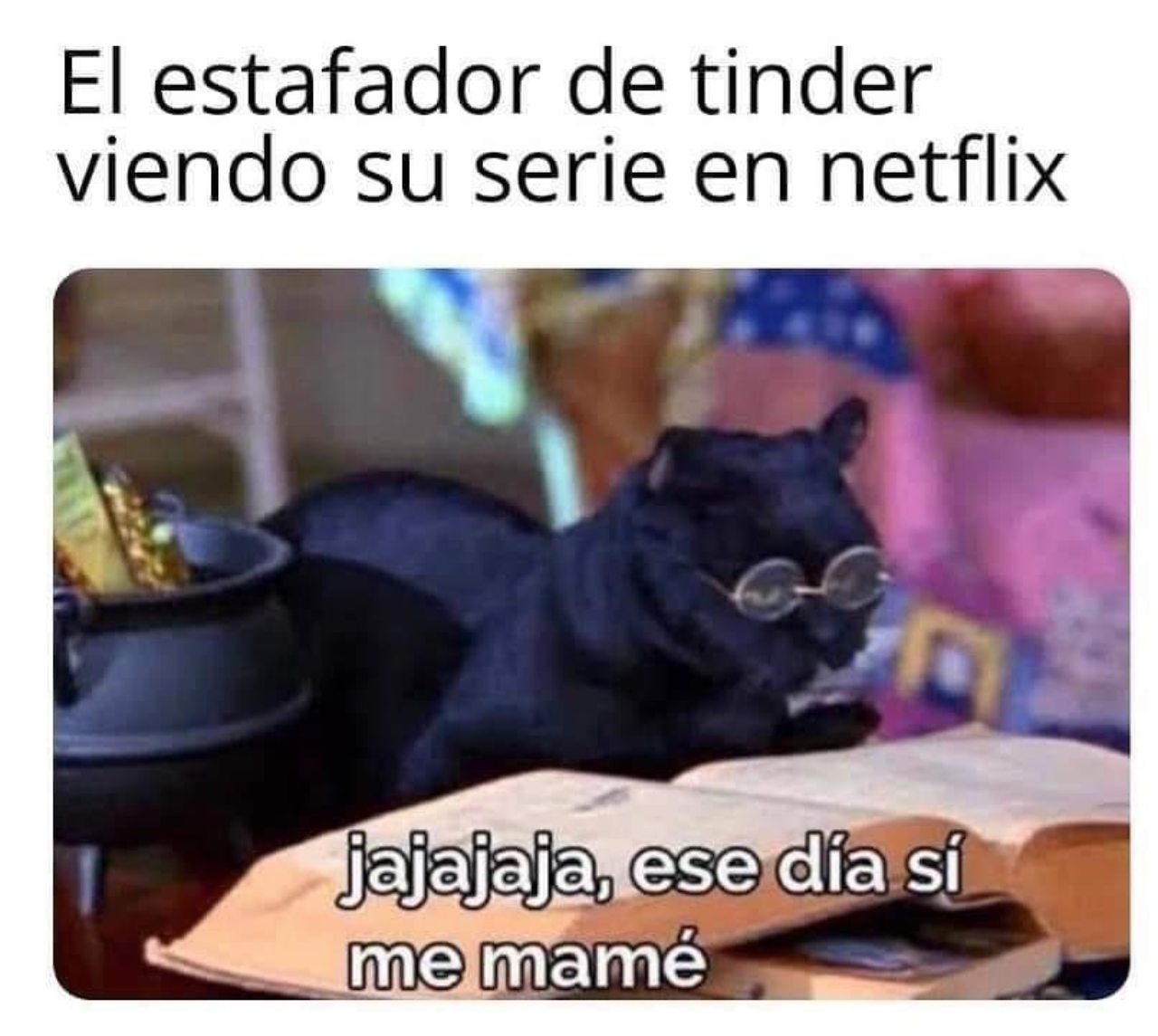 meme estafador tinder viendo documental netflix
