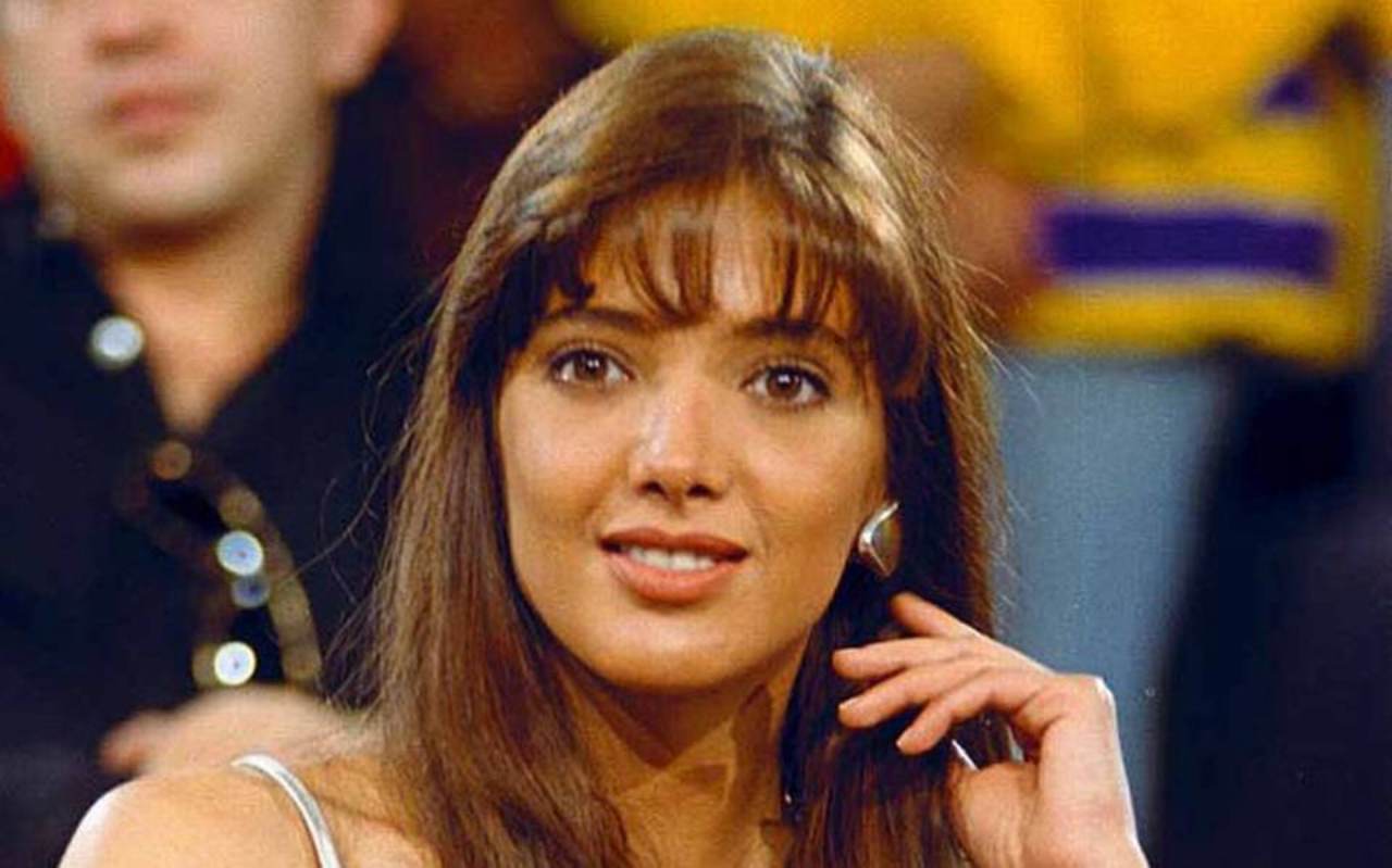 Adela Noriega