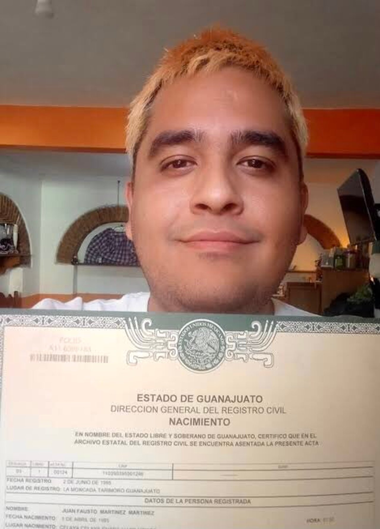 Recibe primera acta genero no binario