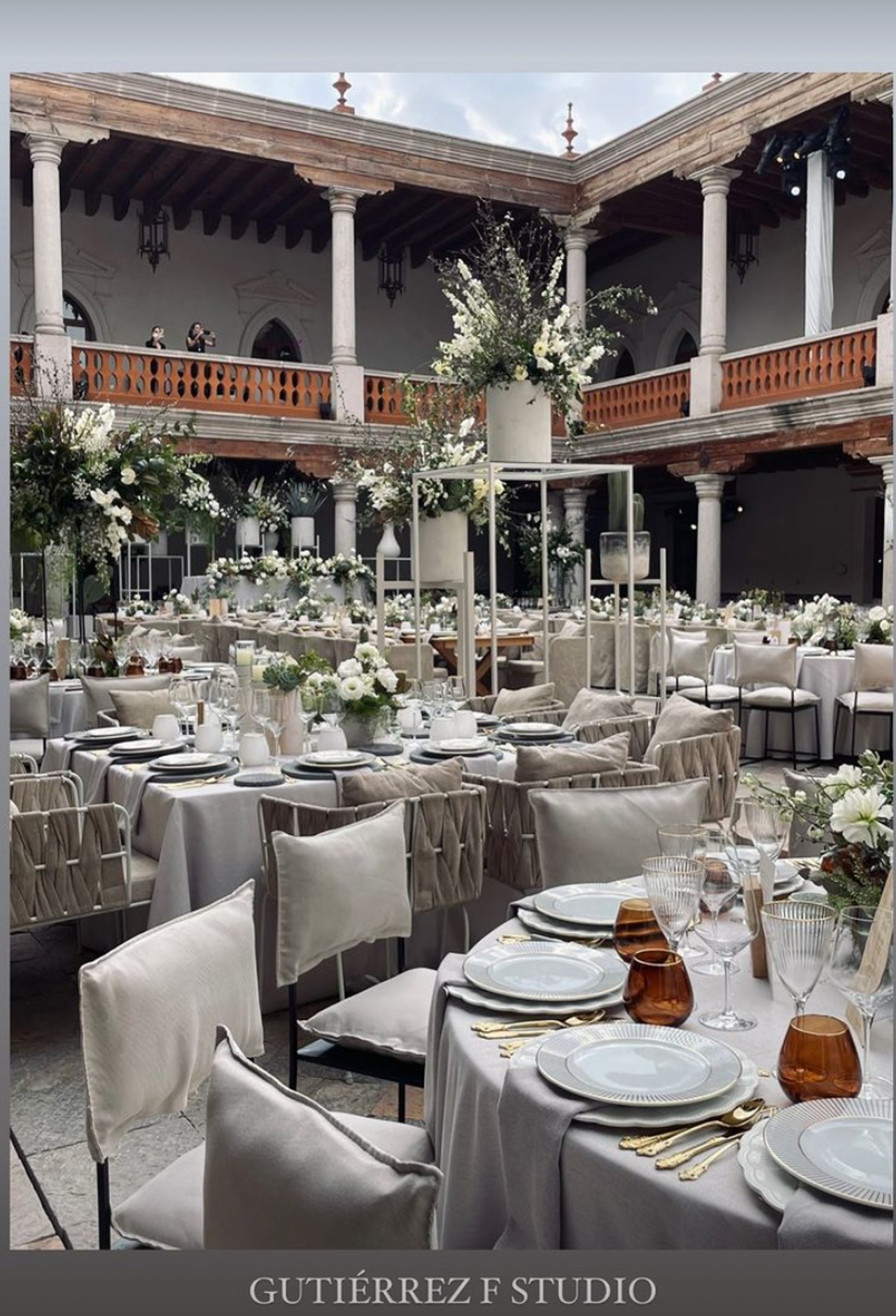 boda hermana hidalgo juanpa zurita