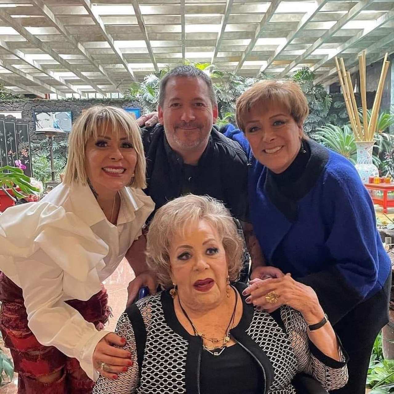 Hijos Silvia Pinal pelean por herencia