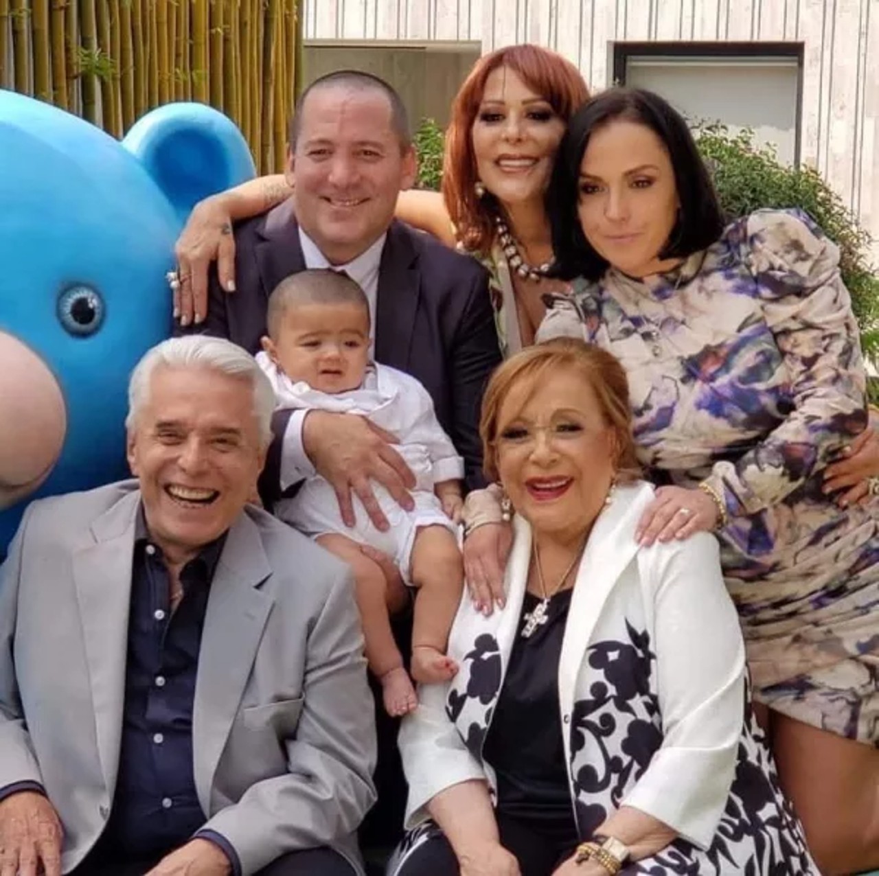 familia pinal dinastia nuera