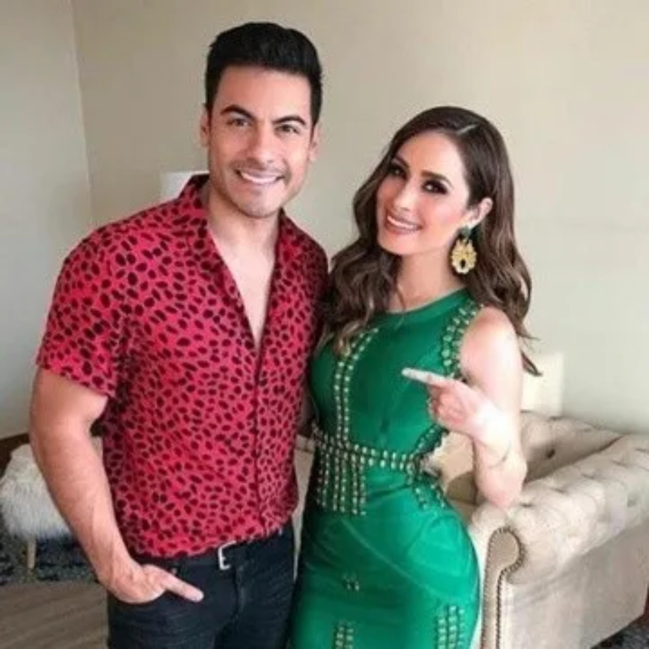 Cynthia Rodríguez Carlos Rivera