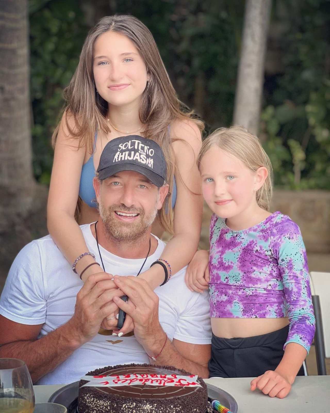 Gabriel Soto cumpleaños con sus hijas