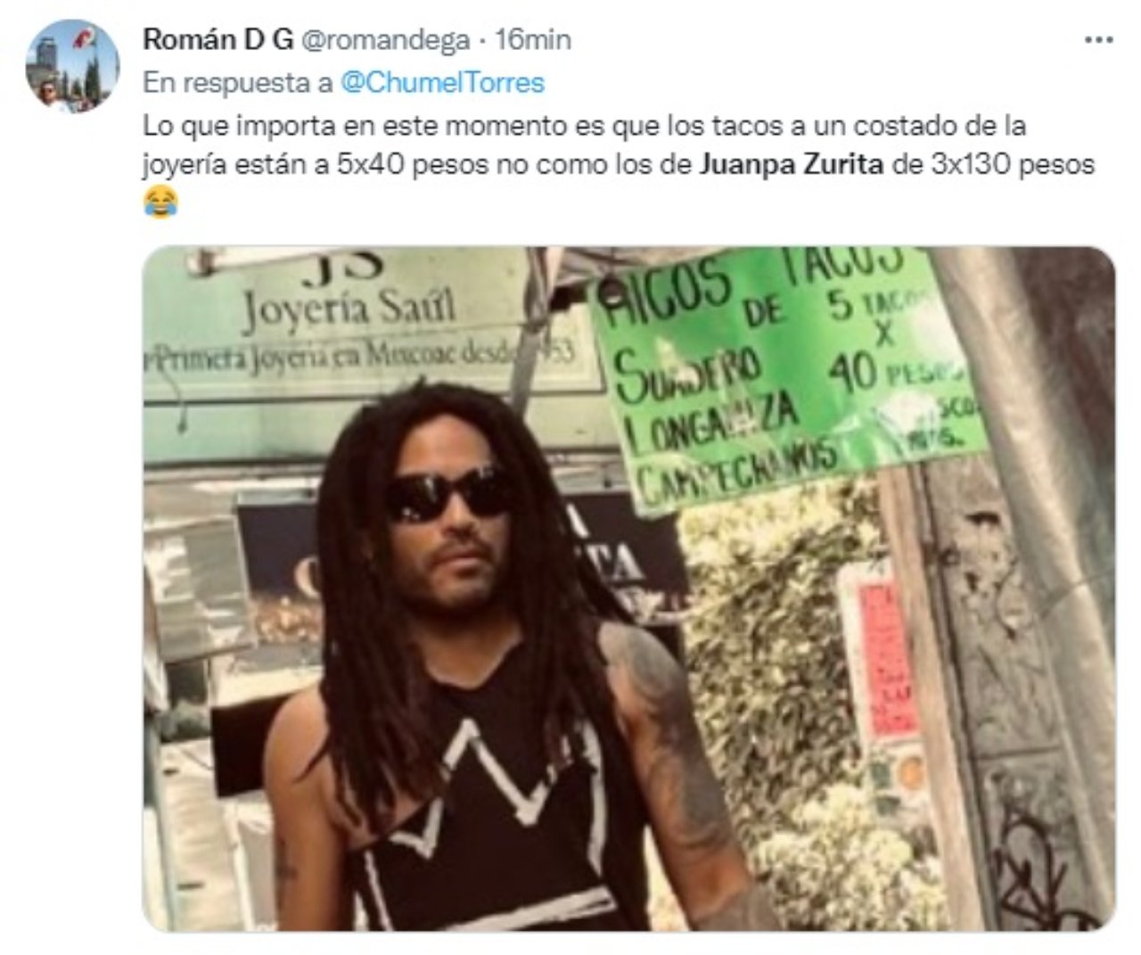Lenny Kravitz caminando calles CDMX tacos