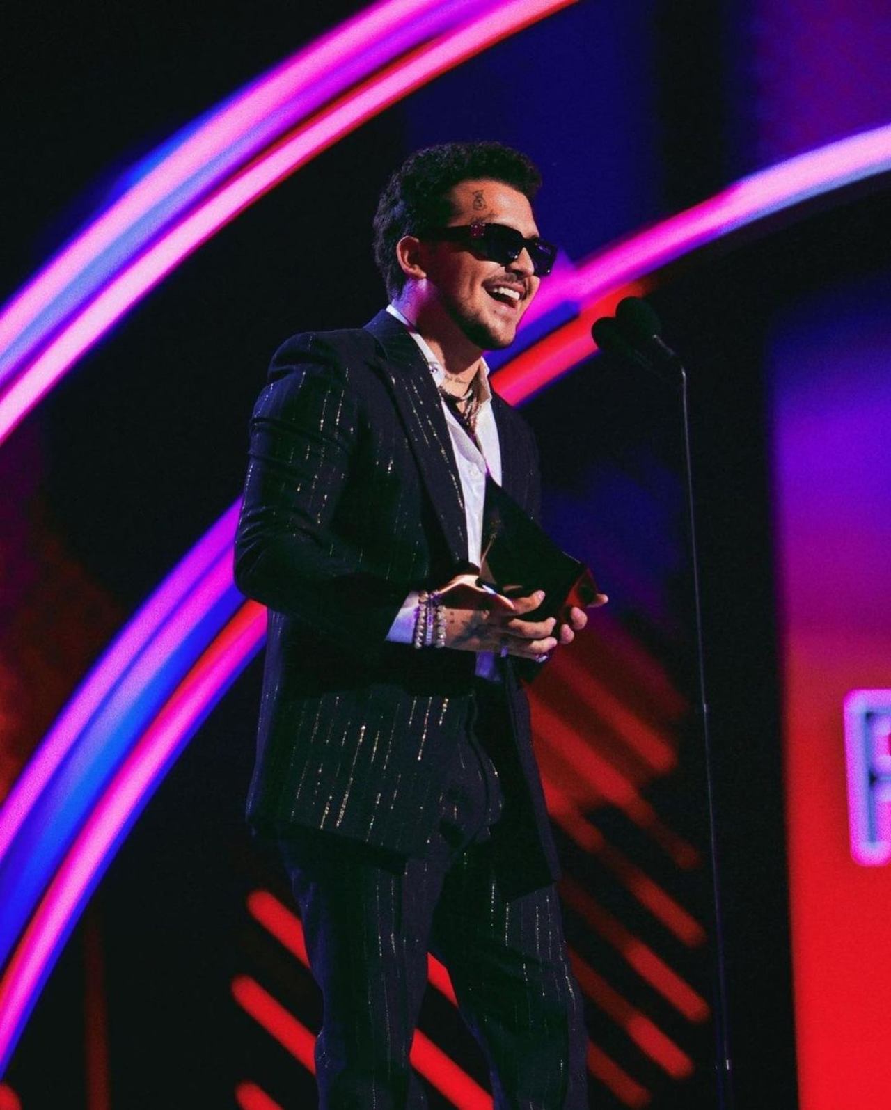 Christian Nodal Latin Amas 2022 comentario