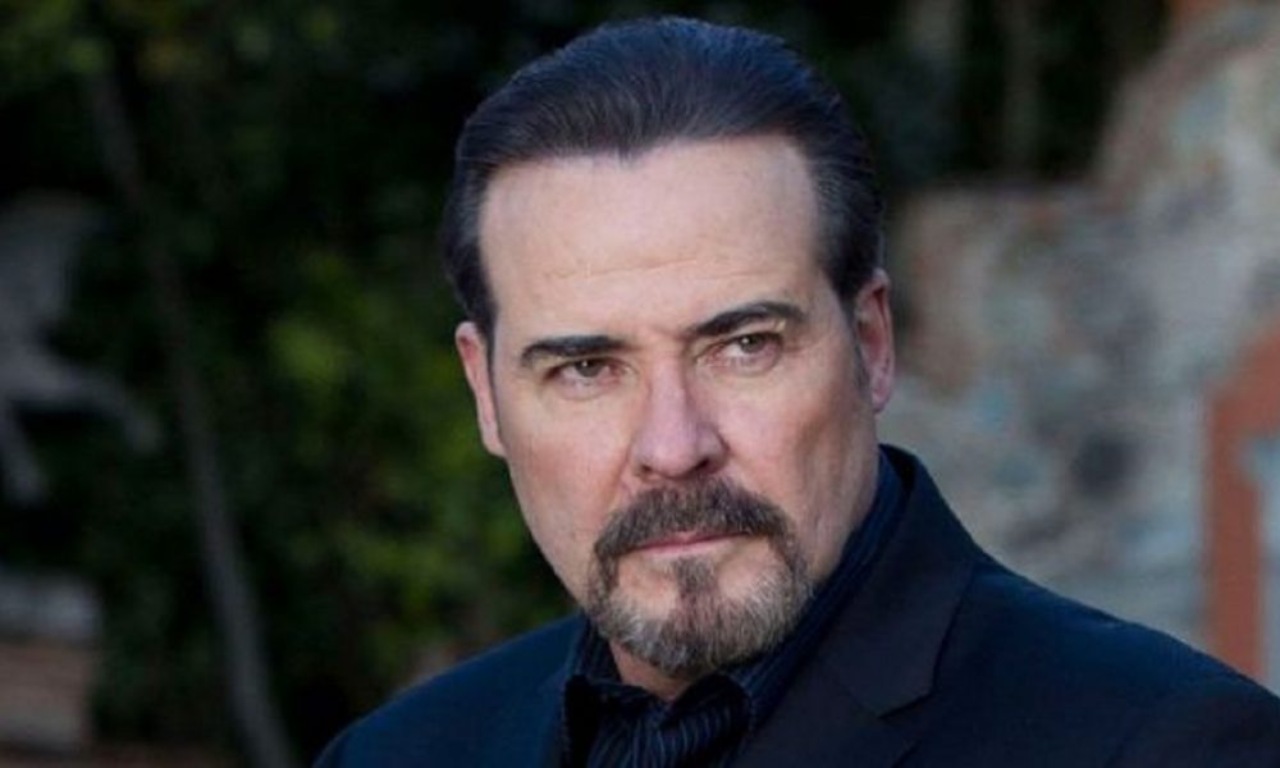 Famosos no son mexicanos Cesar Evora