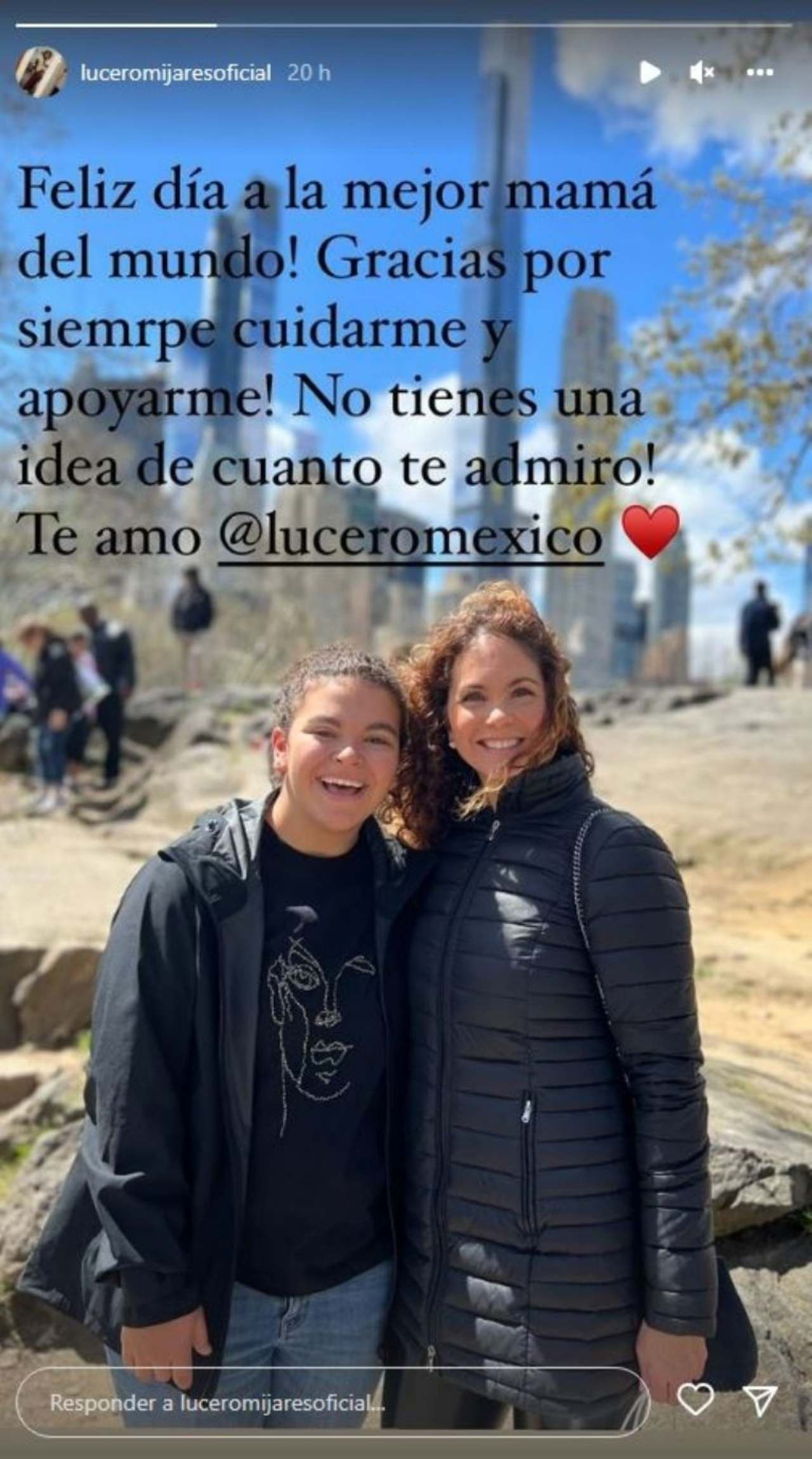 Lucero Mijares felicita a Lucero por el Día de las Madres