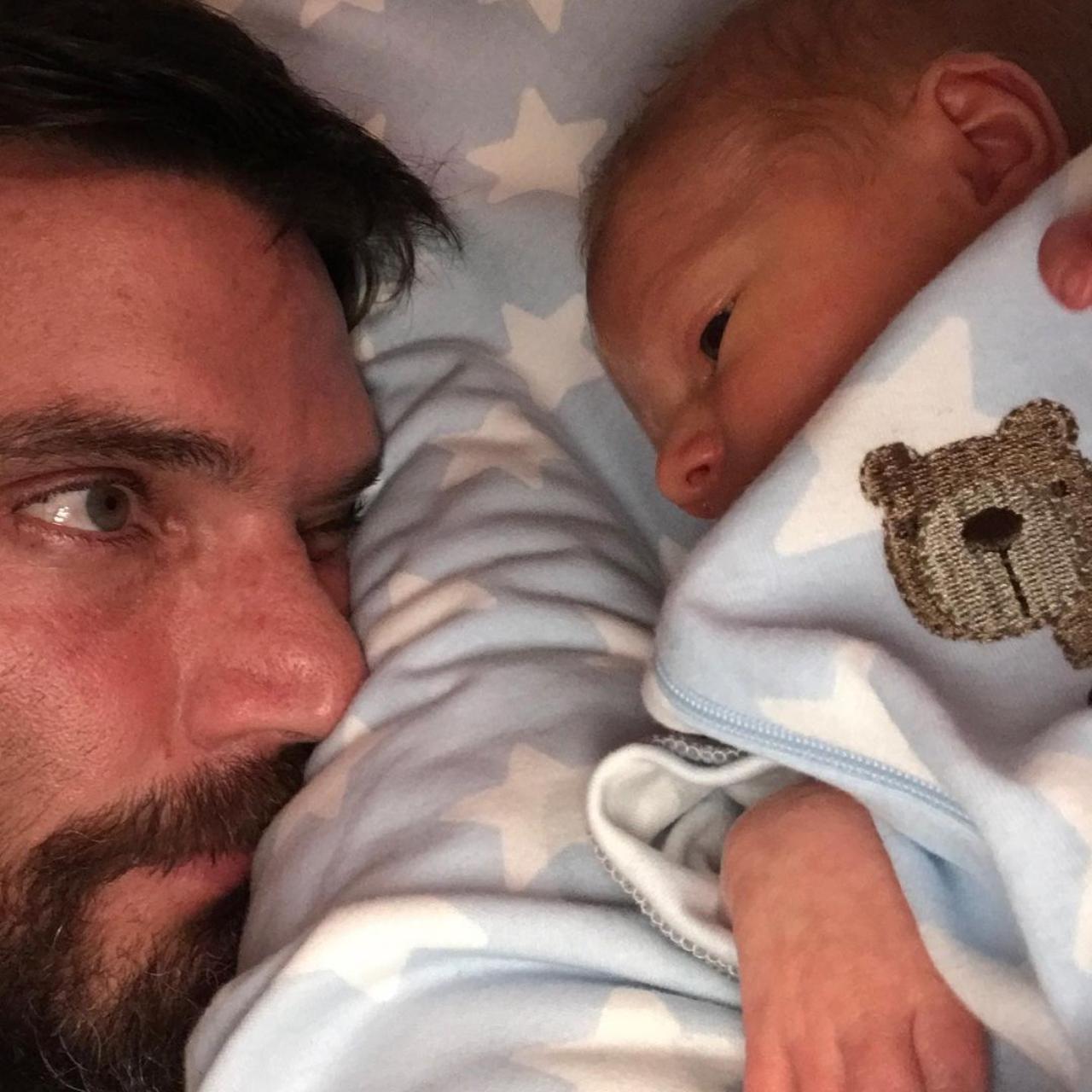 Julian Gil y su hijo Matias