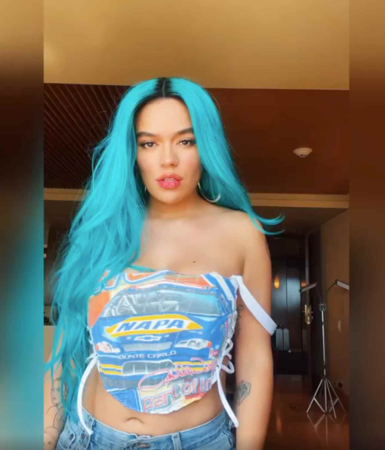 Lyn May arremete contra Karol G por copiarle