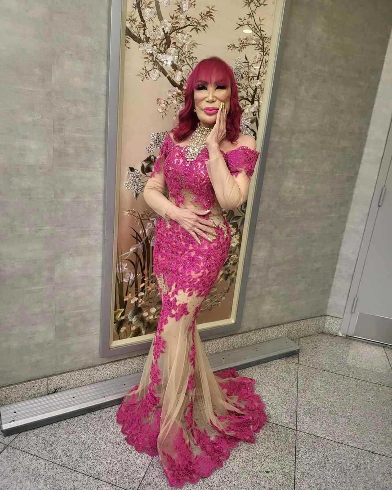 Lyn May exige que no la comparen con Karol G