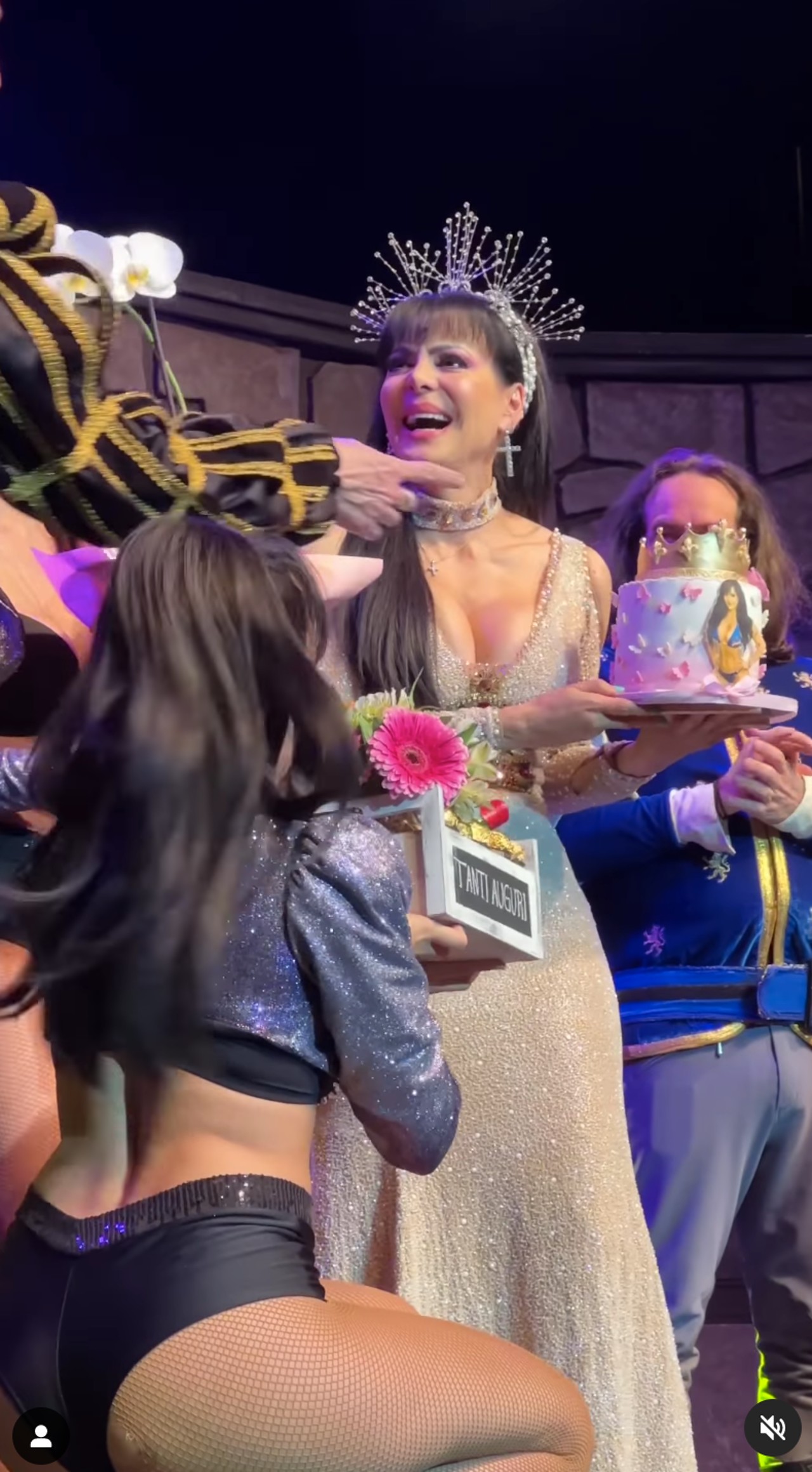 maribel guardia cumpleaños numero teatro 63 parece de 23
